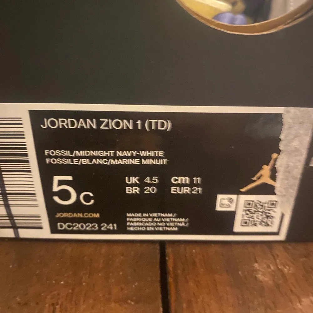 Nike Jordan Zion 1‎ TD Toddler Shoes Fossil Midnight Navy White DC2023 241 Sz 5c - Picture 4 of 4